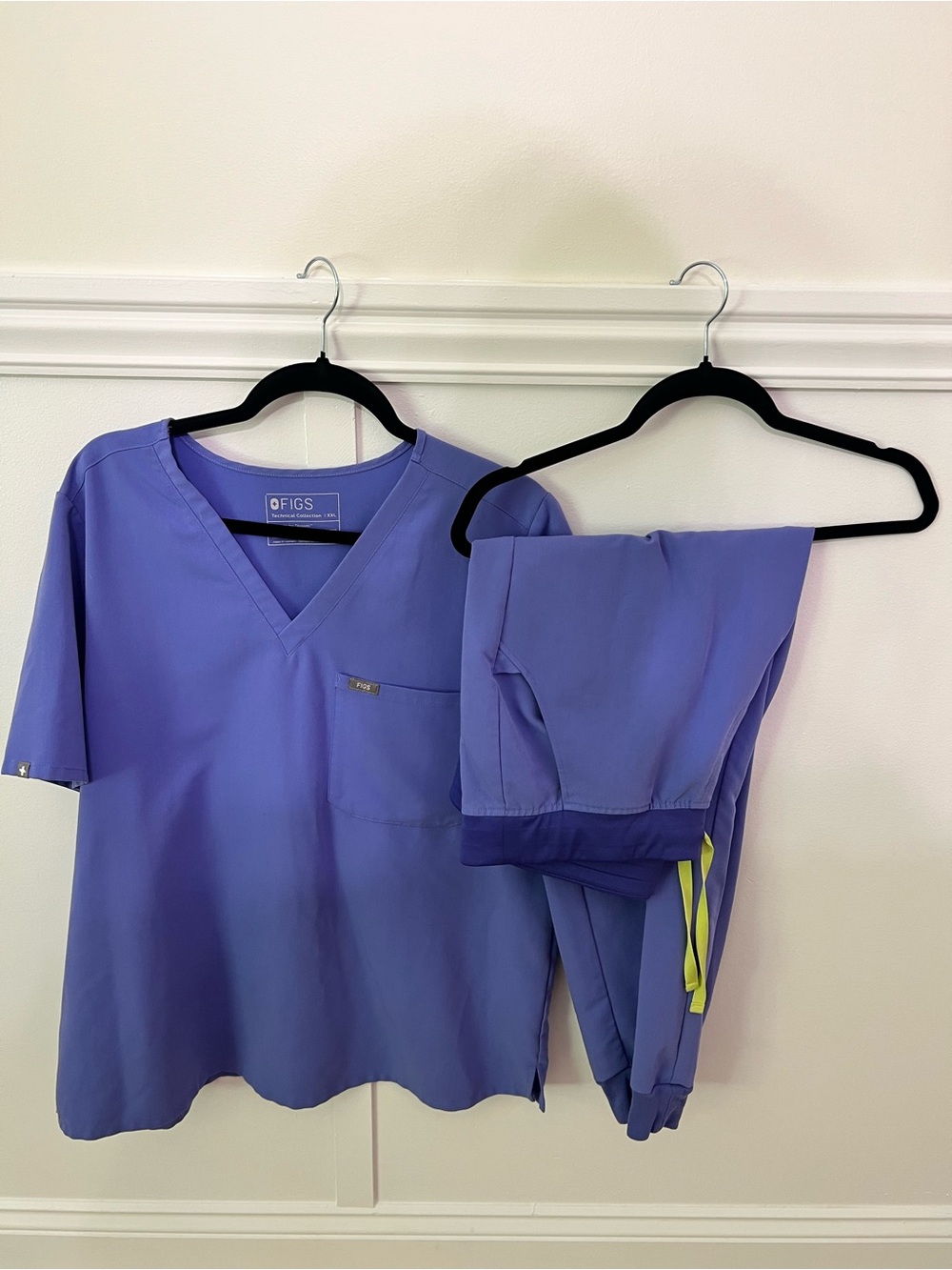 Figs blueberry V-Neck Scrub Top with Matching Pants